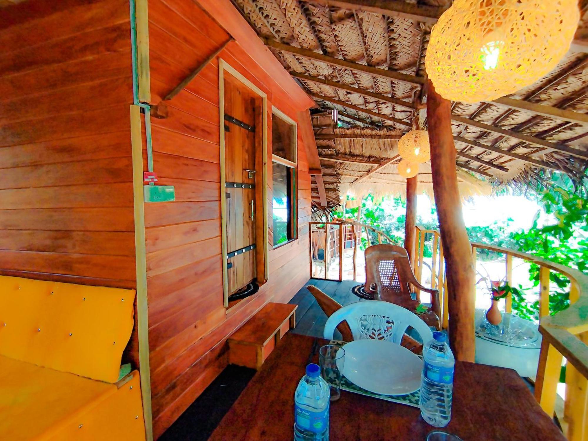 The Banda' Eco Villa Сигирия Екстериор снимка