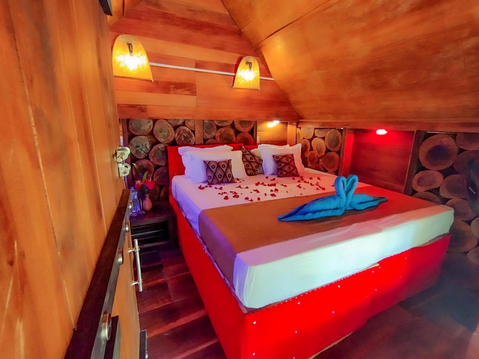The Banda' Eco Villa Сигирия Екстериор снимка